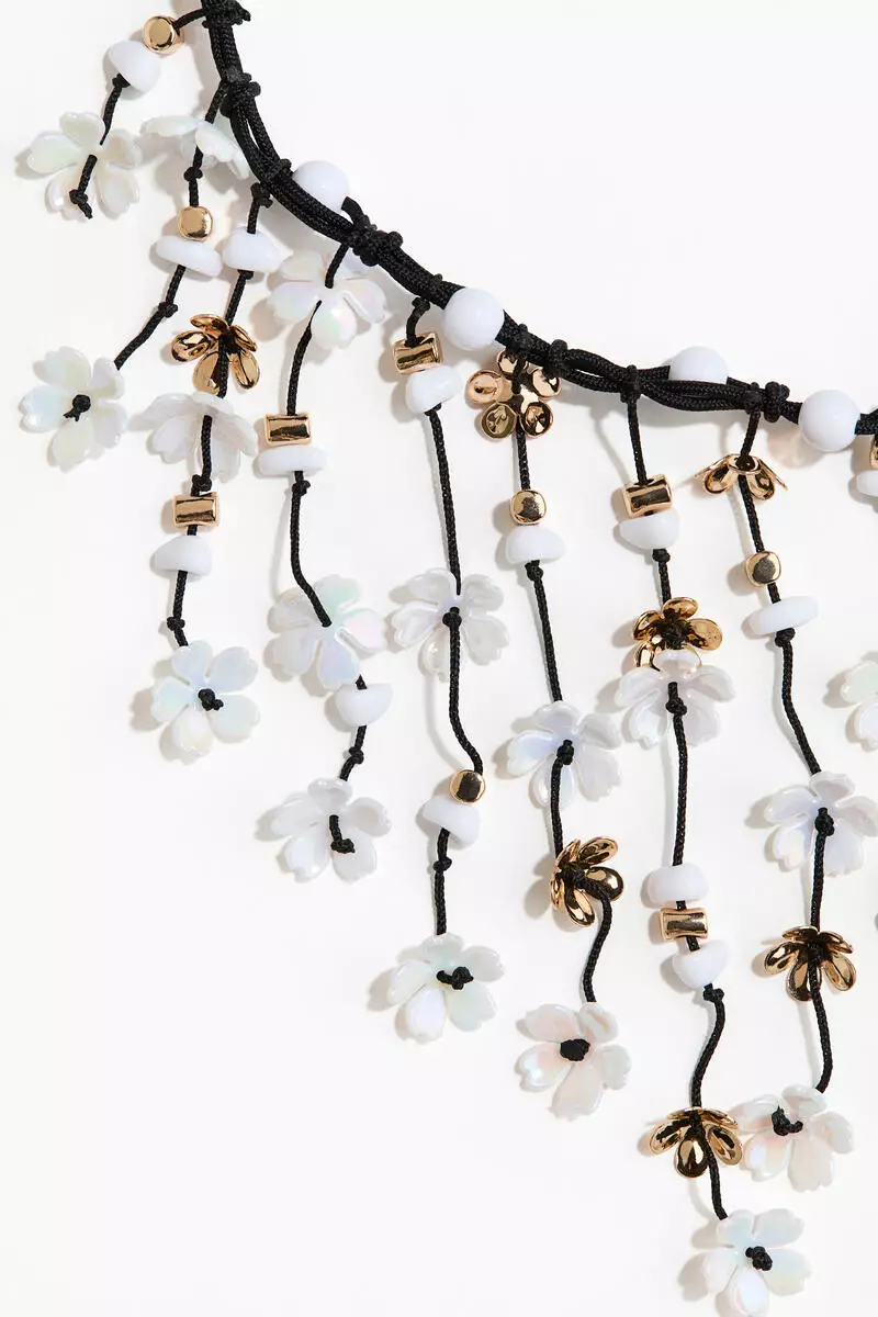 Waterfall cord necklace