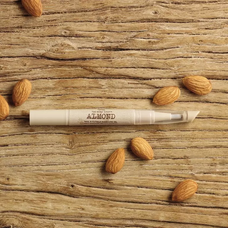Almond And Nail Treatment 1.8ml