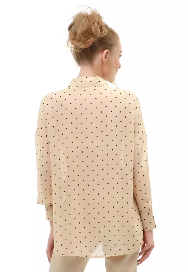 Holly Atasan Kasual Kemeja Wanita Staylish Shirt Lengan Panjang Motif Polkadot Material Chiffon ORIGINAL - Cream