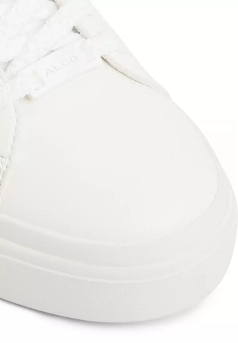 Brynlee Sneakers