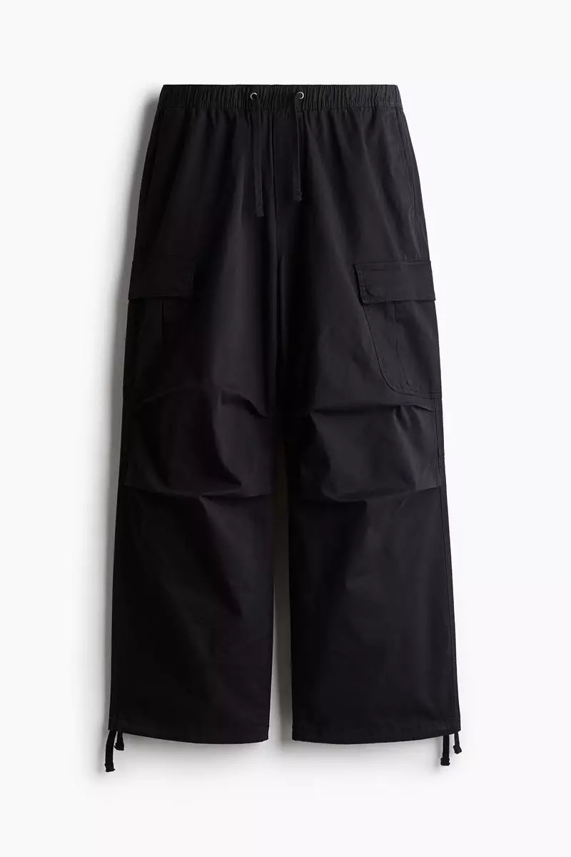 Loose Fit Cargo trousers