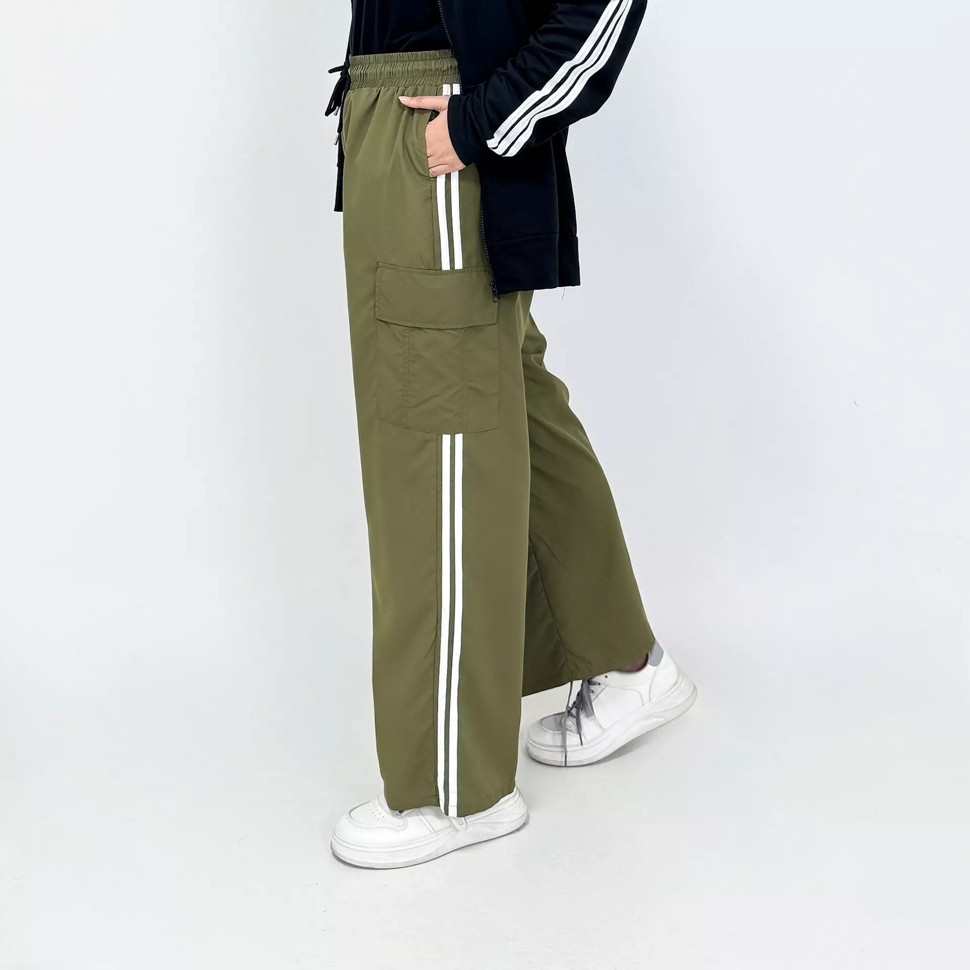 Set Sporty Jacket Manda HITAM OLIVE Setelan Baju Olahraga