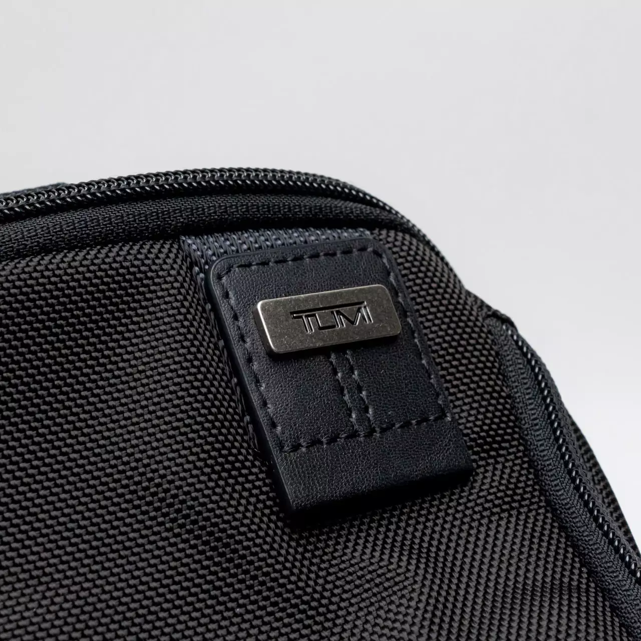 Tumi Woodland Sling Bag Black