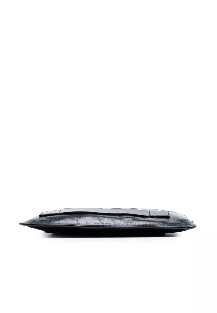 Pre-Loved Chanel Distressed Calfskin Je Ne Suis Pas En Solde Clutch