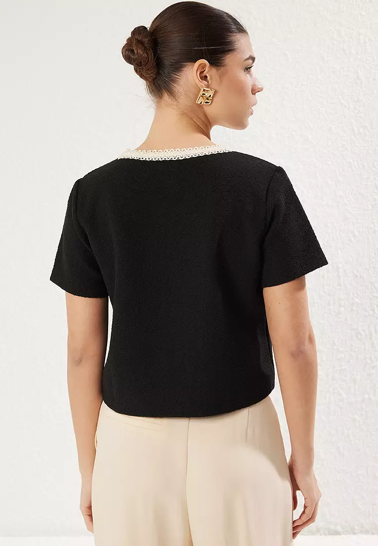 Black Color Block Crop Regular/Normal Pattern Tweed Knitted Blouse