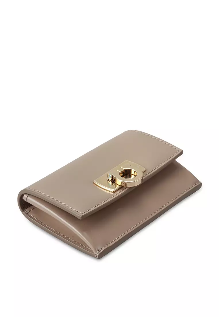 Salvatore ferragamo wallet price 2025