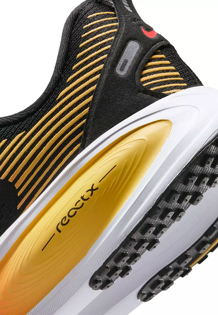 Nike Vomero 18