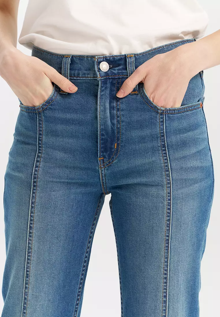 Levi’s® Women's 724 High-Rise Straight Jeans