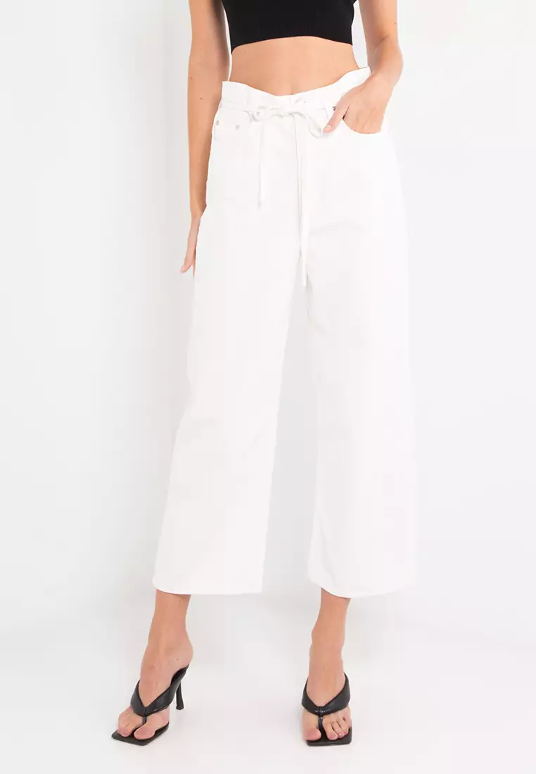 Wonder Cut Jeans