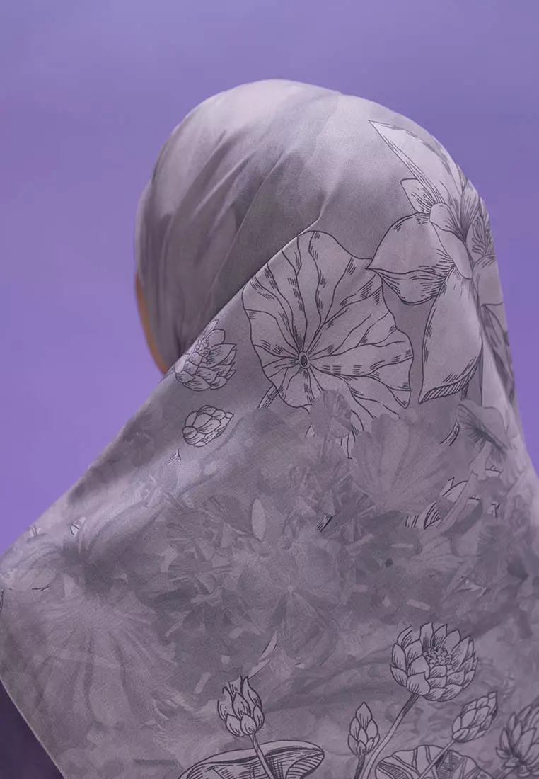 Ria Miranda Dove Gray Alira Scarf