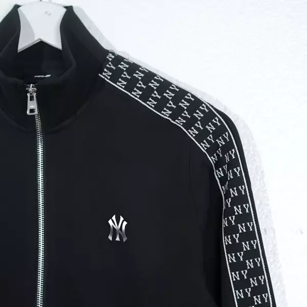 Jaket MLB NY BAND TAPE SHOULDER MONOGRAM WHITE BLACK ZIP TRACK JACKET 100% ORIGINAL