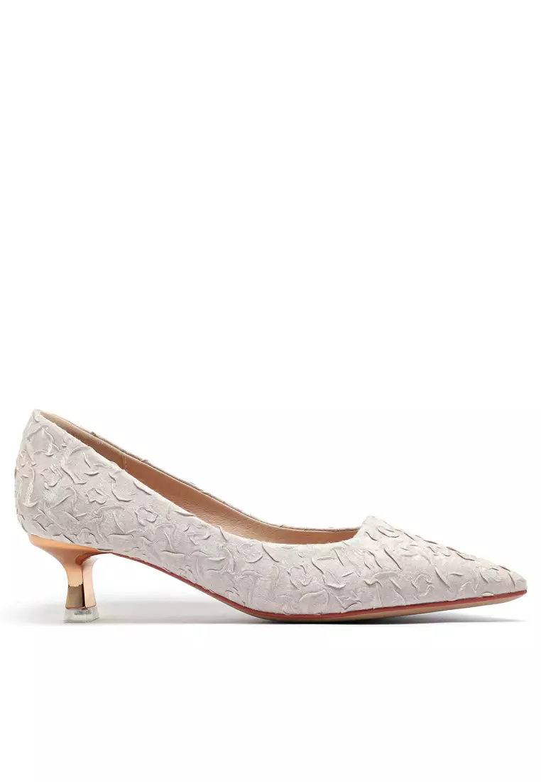 Discount on Twenty Eight Shoes  shoes - SKU: 5cm Pleated Satin Fabric Pumps 2046-4