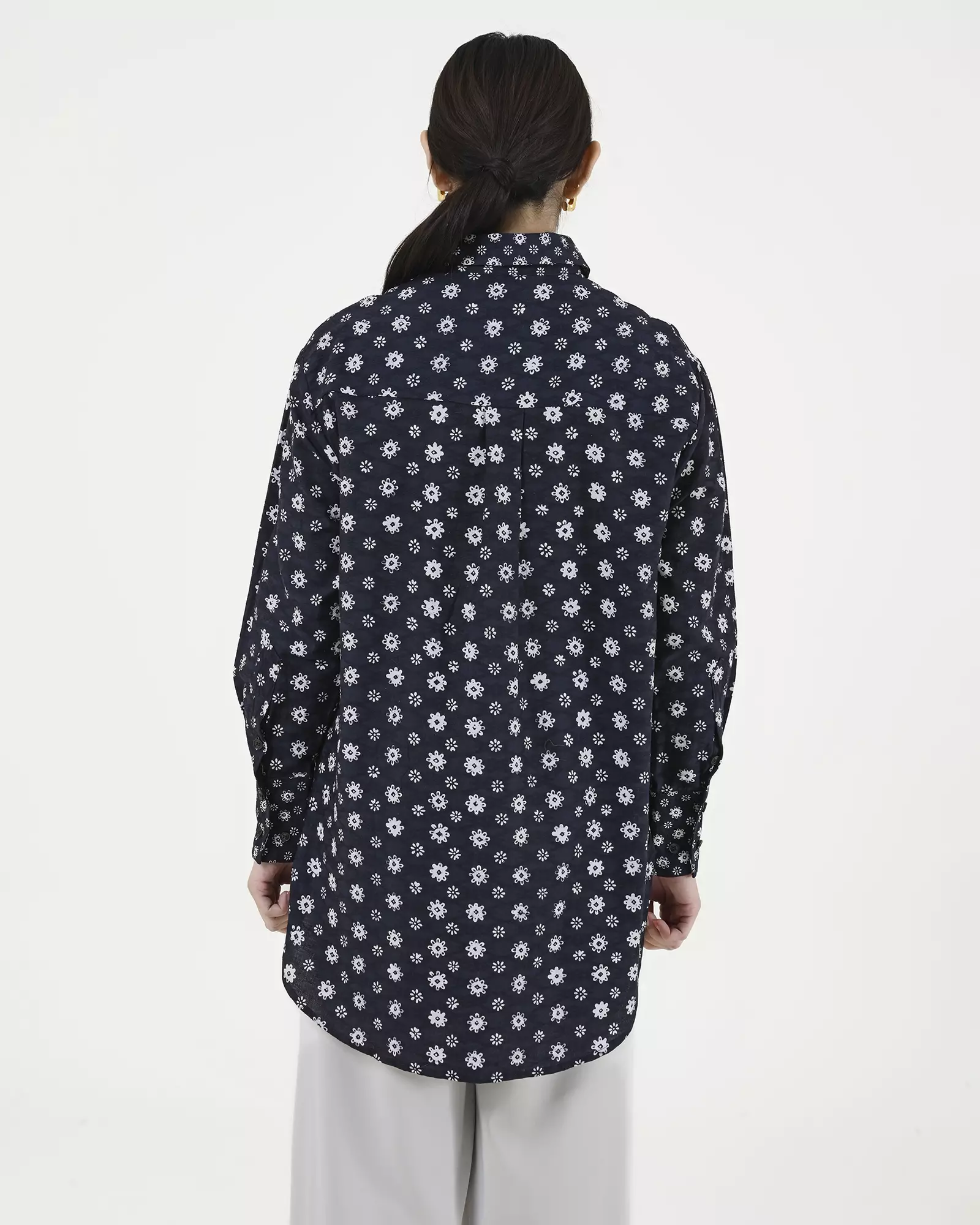 Geulis.id NANDINI SHIRT - Black