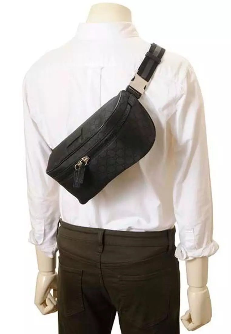 Waist bag discount gucci man