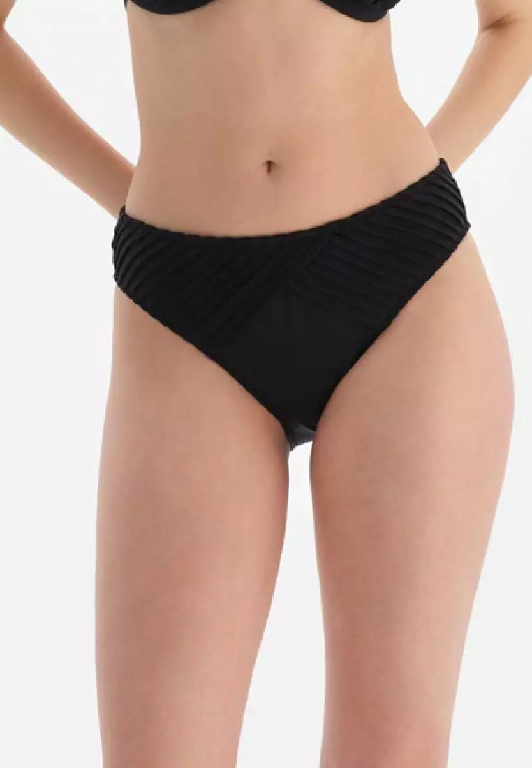 nike bondi block swimsuit