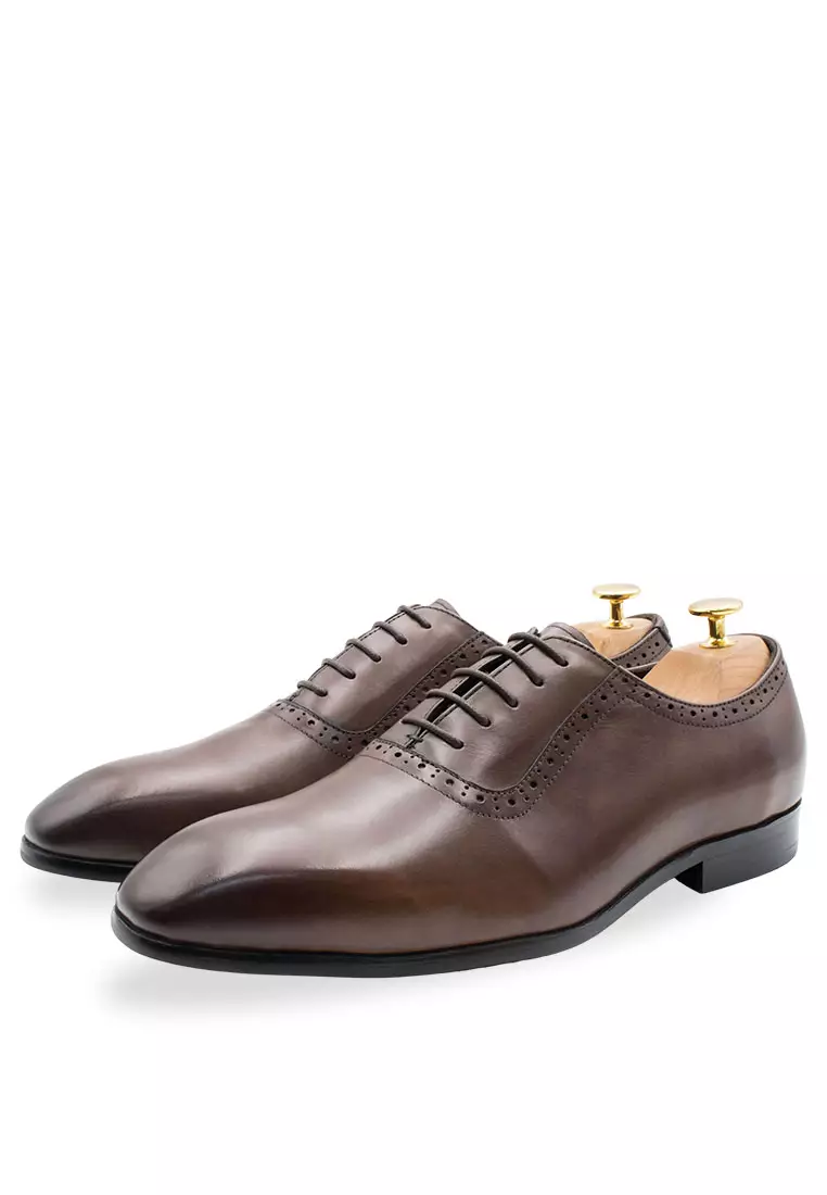 Obera Adelaide Walnut Oxford