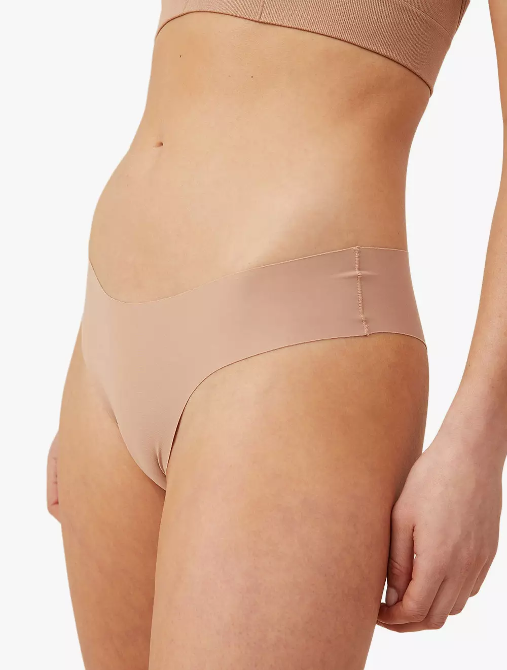 Cotton On Body - Pakaian Wanita - The Invisible Brasiliano Brief - Maple Sugar