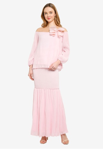 Embellished Puff Sleeves Flare Kurung from Lubna in Pink