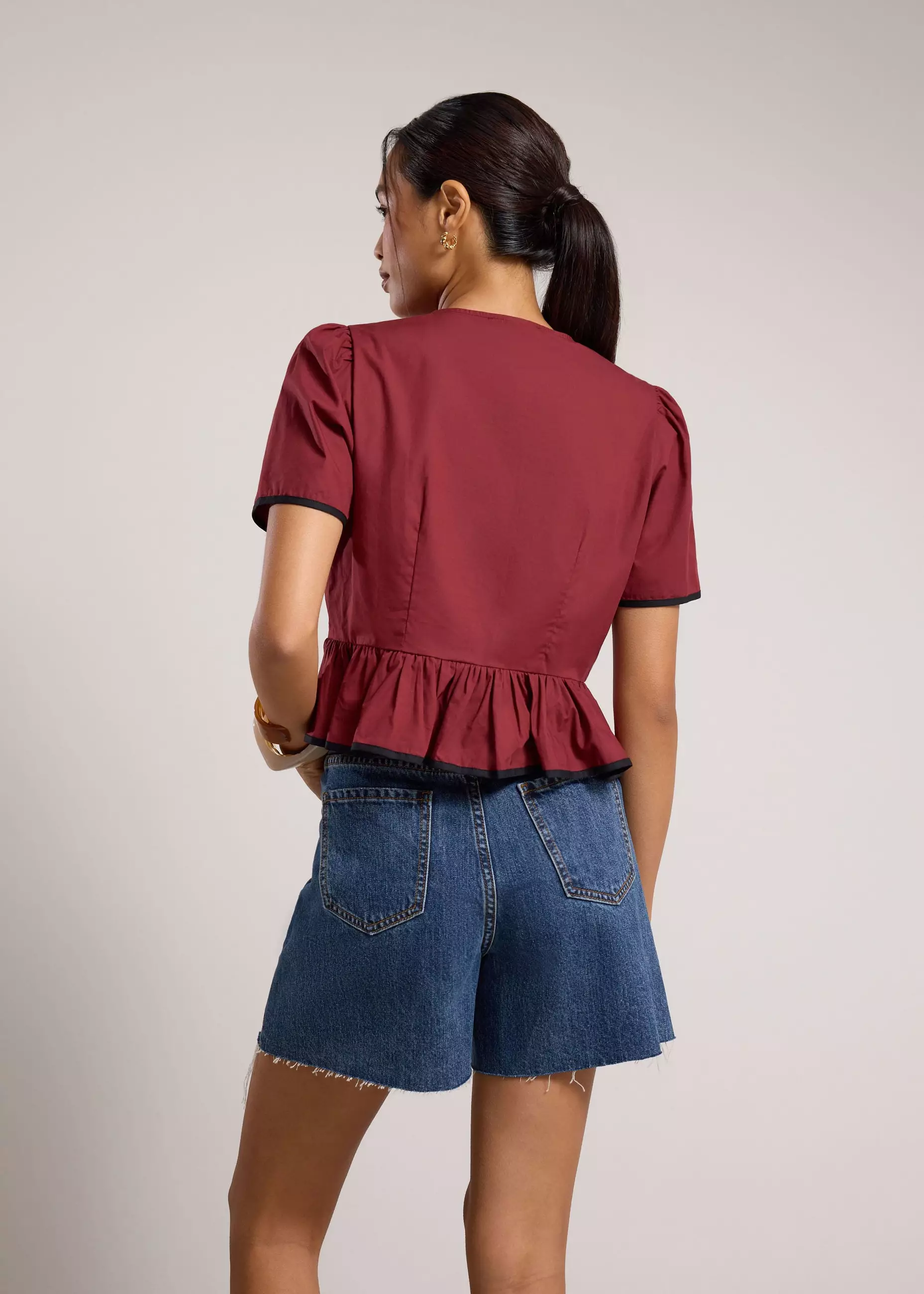 Atasan Wanita - Contrast Piping Round Neck Front Tie Peplum Top