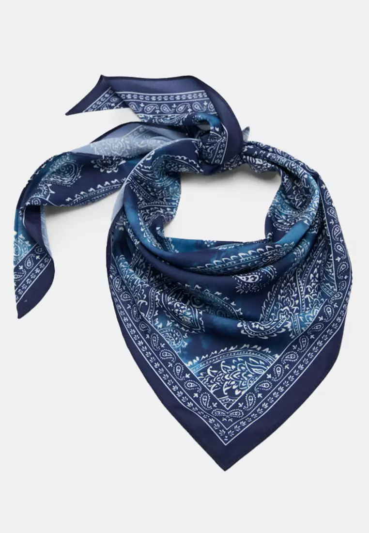 Mango Triangular Paisley Bandana Scarf 2026 | Buy Mango Online
