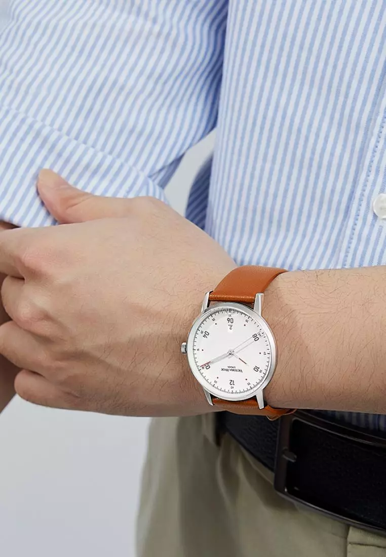 Men's Casual Watch φ39mm Round Dial vegan leather Strap Bauhaus Style Calendar Function Waterproof Watch Orton-Brown