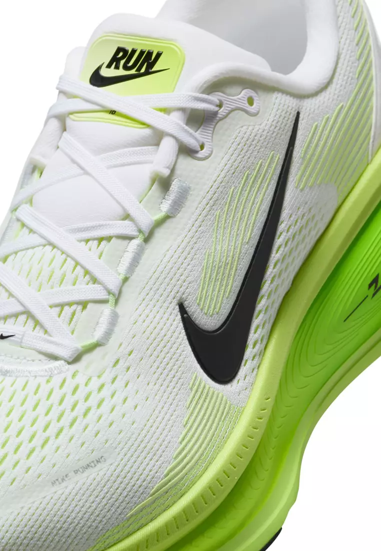 Vomero 18 Road Running Shoes