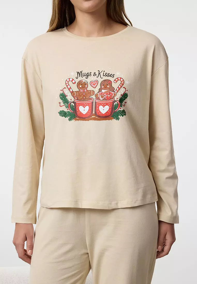 Women Couple/Double Beige 100% Cotton Winter Themed Knitted Pajama Set Thmaw25Pt00162