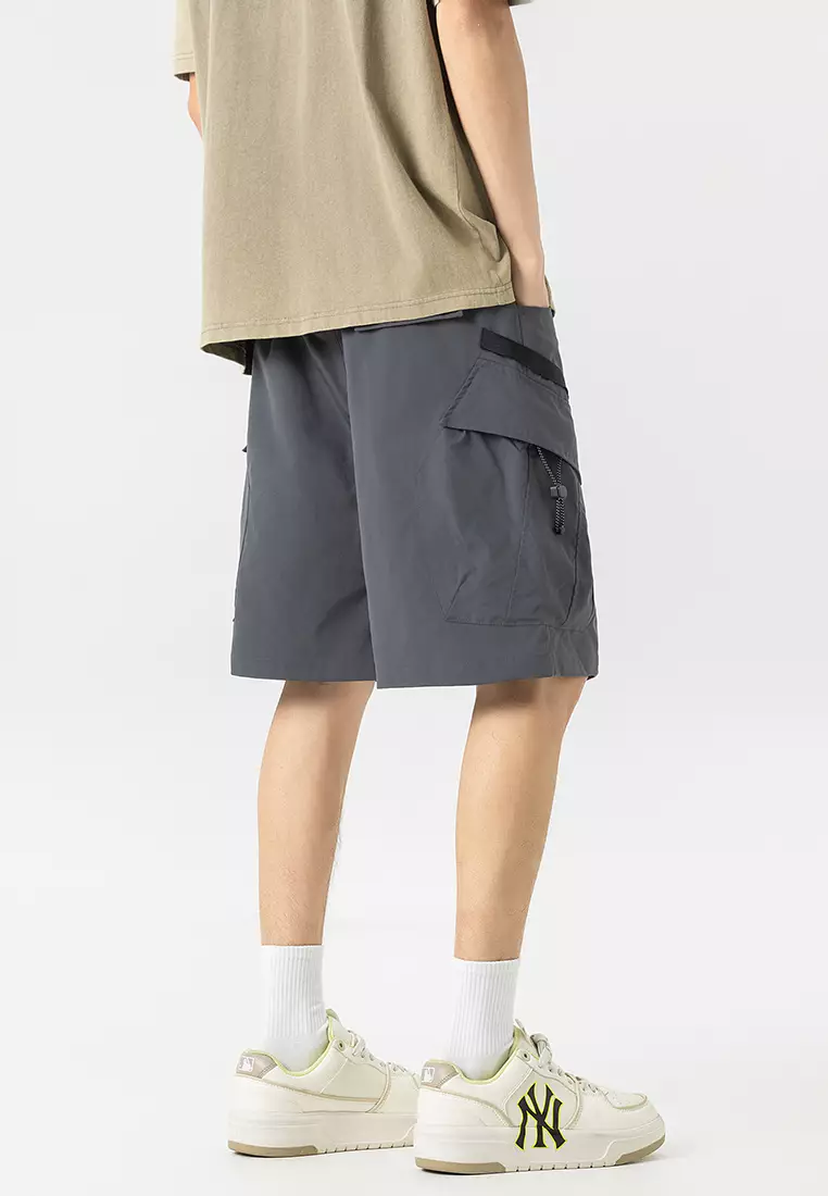 Twenty Eight Shoes Multi-Pocket Functional Cargo Shorts GJL-B7005