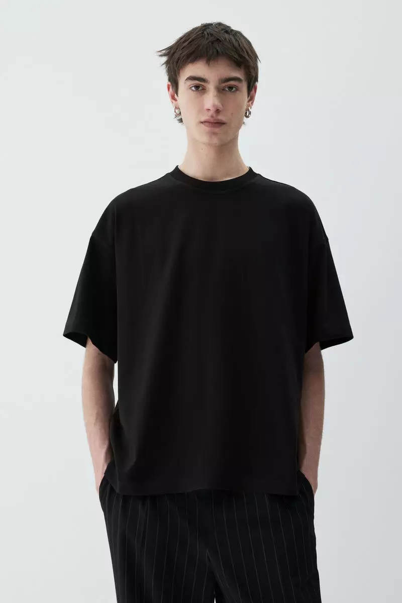 Buy H&M COOLMAX® Oversized Fit T-shirt 2025 Online ZALORA