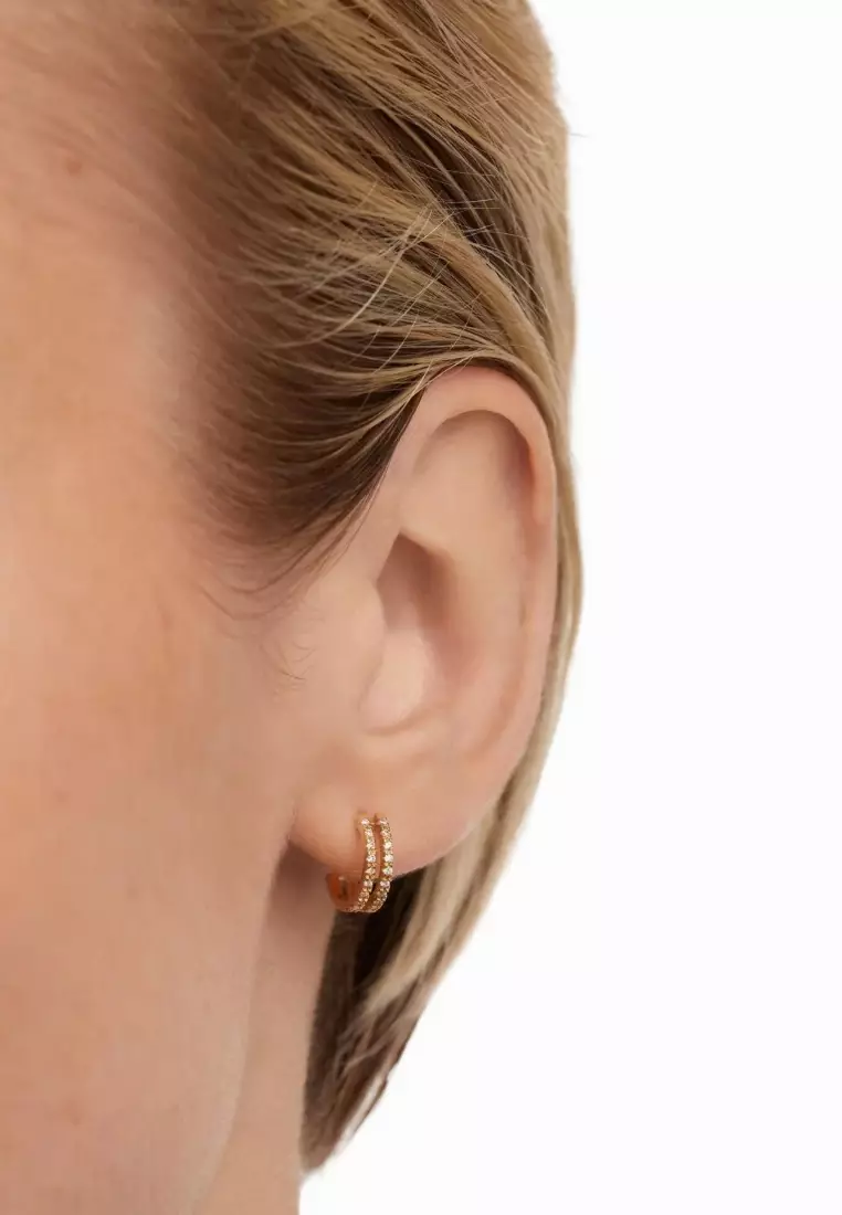 Finto Diamond 18K Gold Stud Earrings