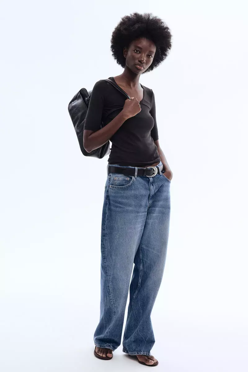 Scoop-neck pima cotton top