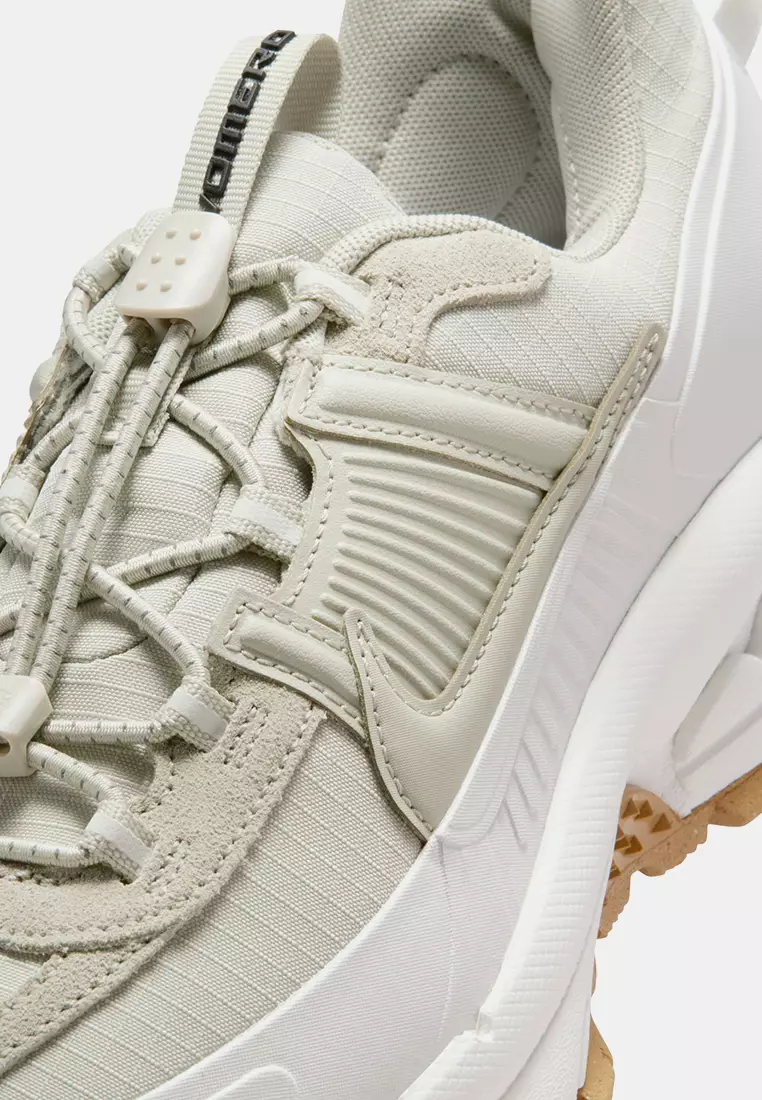 Zoom Vomero Roam Winterized Shoes