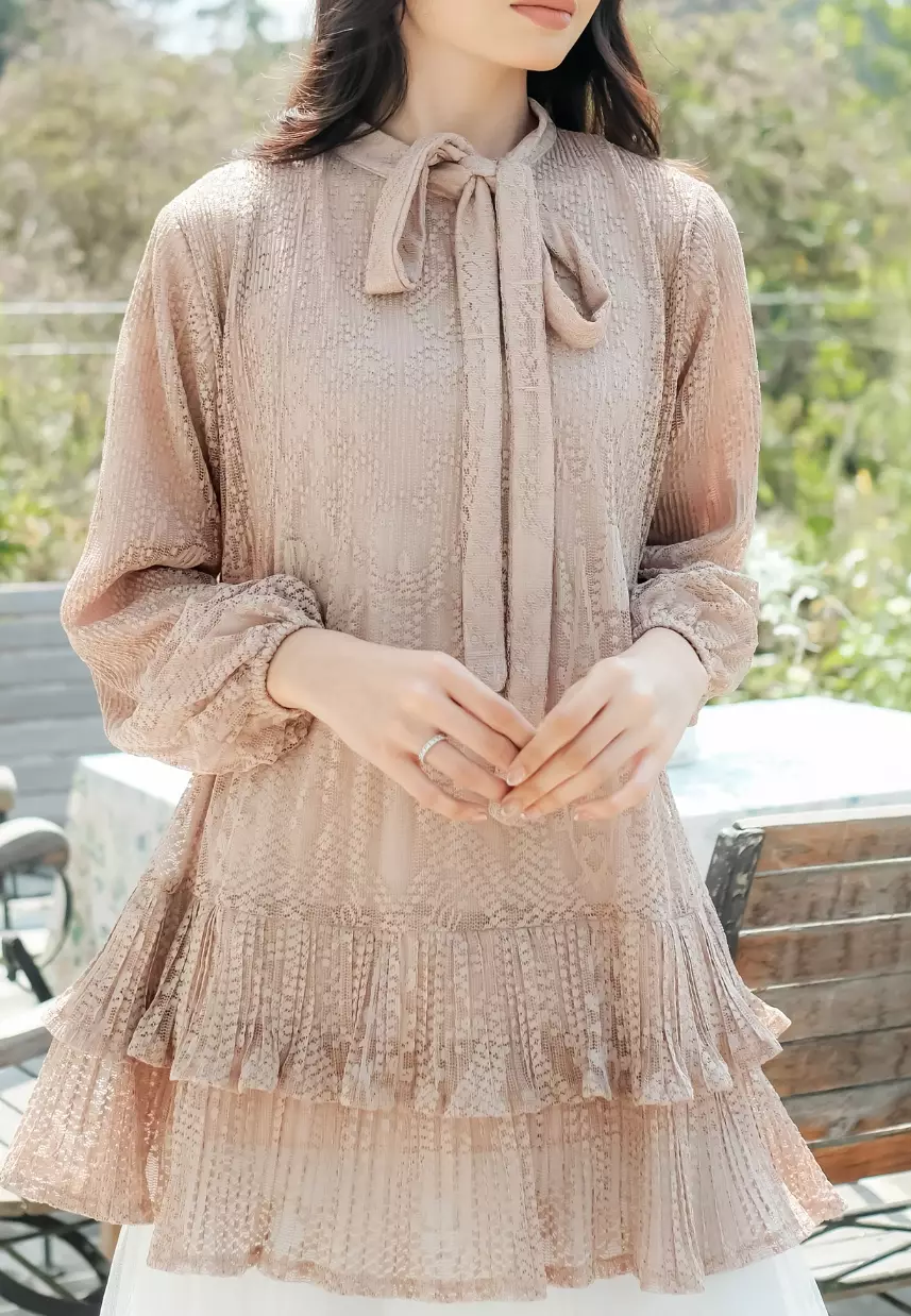Willow Blouse - Nude