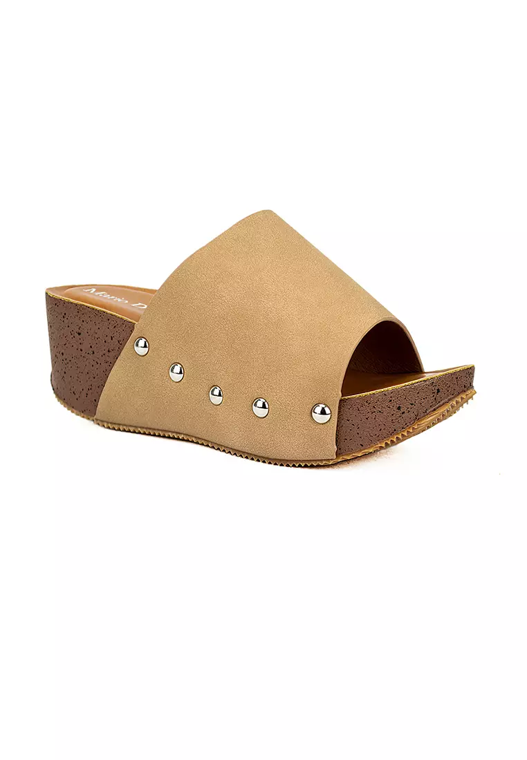 Discount on Mario D' boro Runway  shoes - SKU: Women's Wedge Sandals LW 23686 Beige C26
