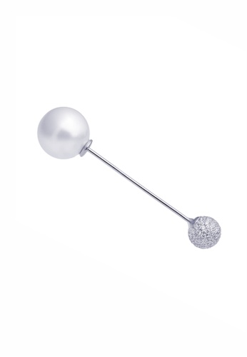 SHANTAL JEWELRY white and silver Cubic Zirconia Silver Pearl Ball Brooch SH814AC86EFXSG_1