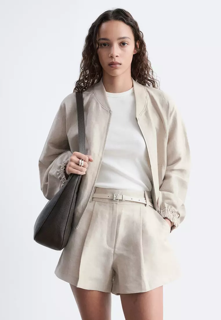 Pleated Linen-Blend Shorts