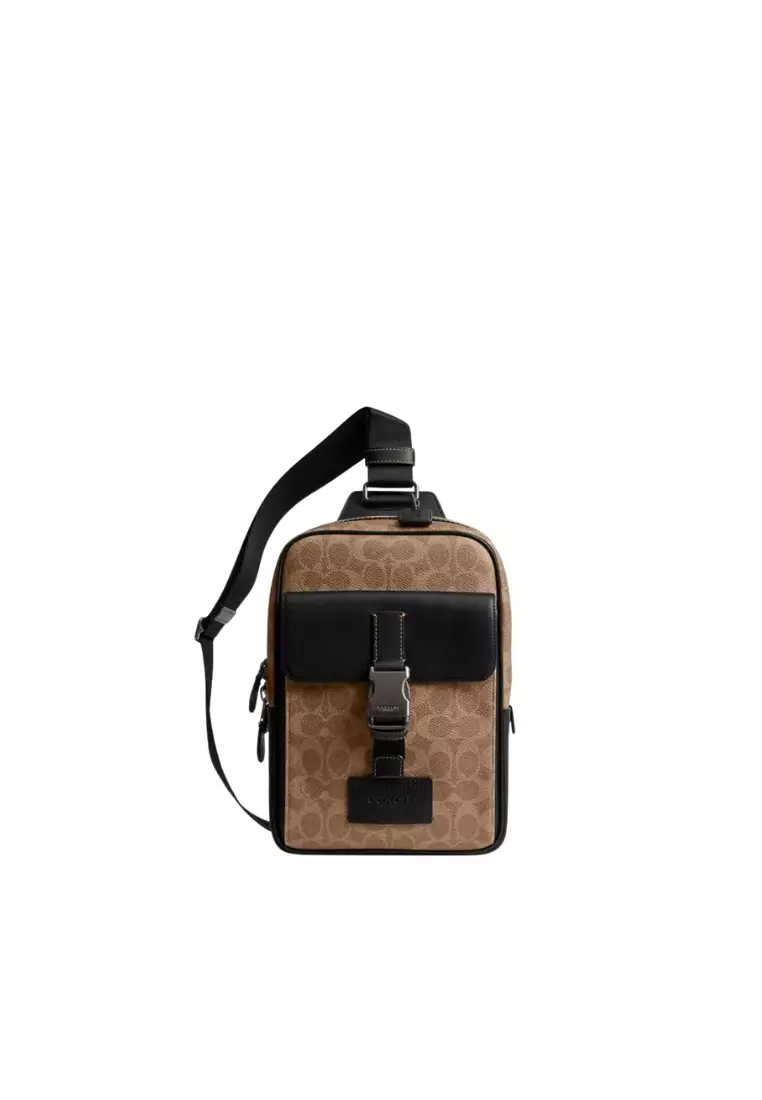 バッグ COACH Track Pack Signature Canvas Coach Track Pack In Signature Canvas | Brixton Baker