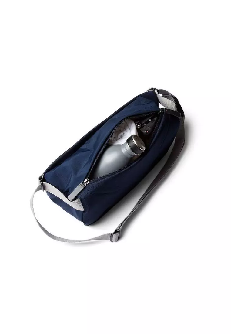 Bellroy Sling - Navy