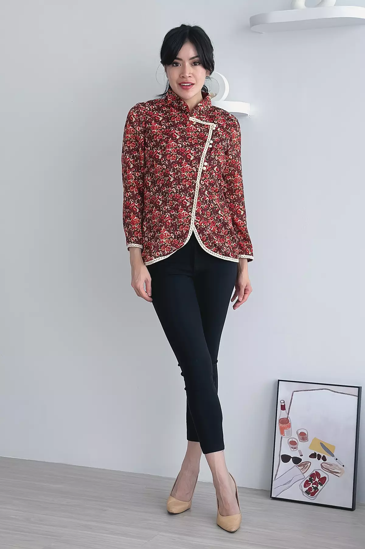 Jeng Dipha Kembangan Cokelat Kebaya Janggan