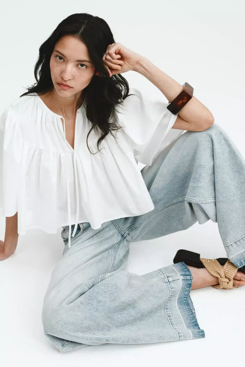 Cropped cotton blouse