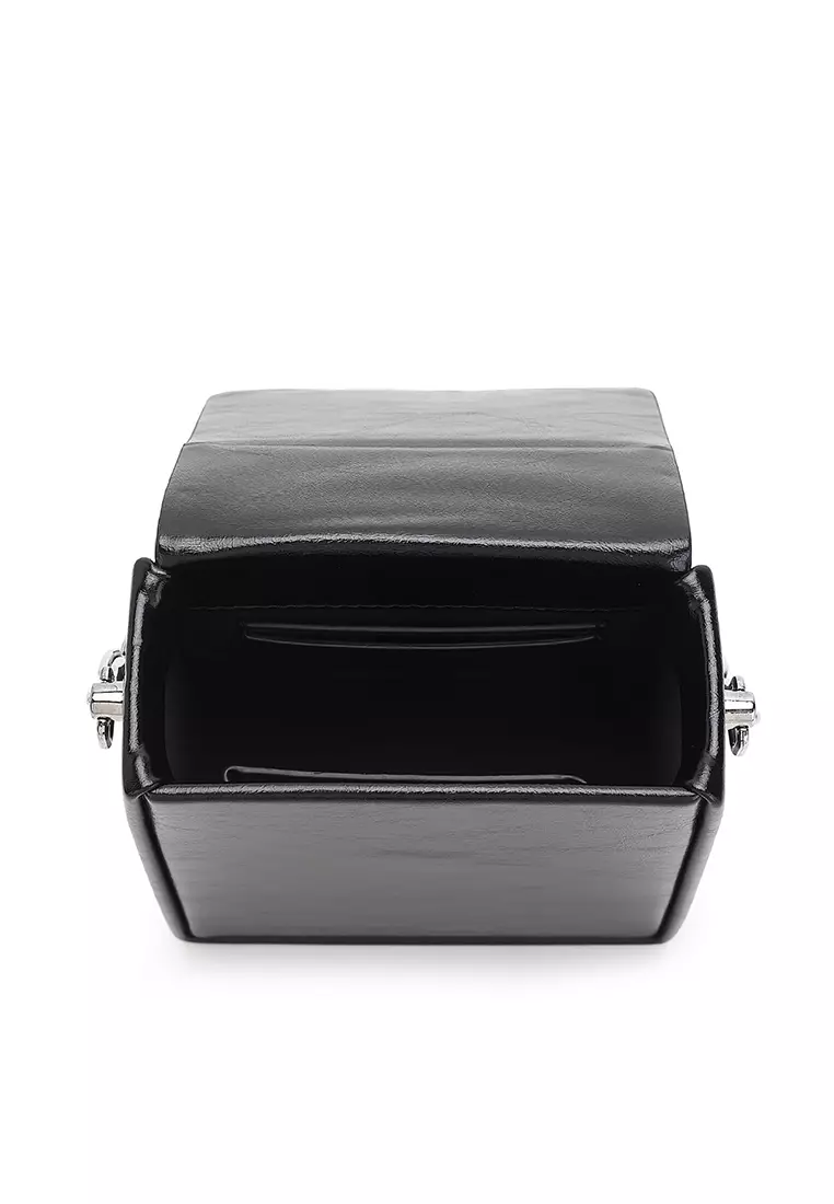 Women's Sling Bag / Crossbody Bag / Shoulder Bag - Black