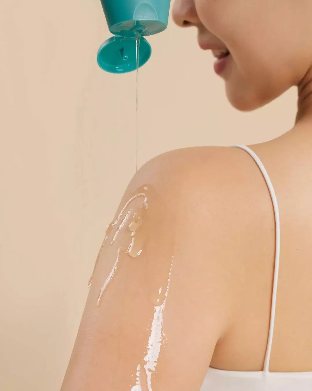 Dermally  Acne Face & Body Wash 70ml - Sabun Mandi Pembersih Tea Tree Oil pH 5.5 untuk Kulit Berminyak dan Berjerawat