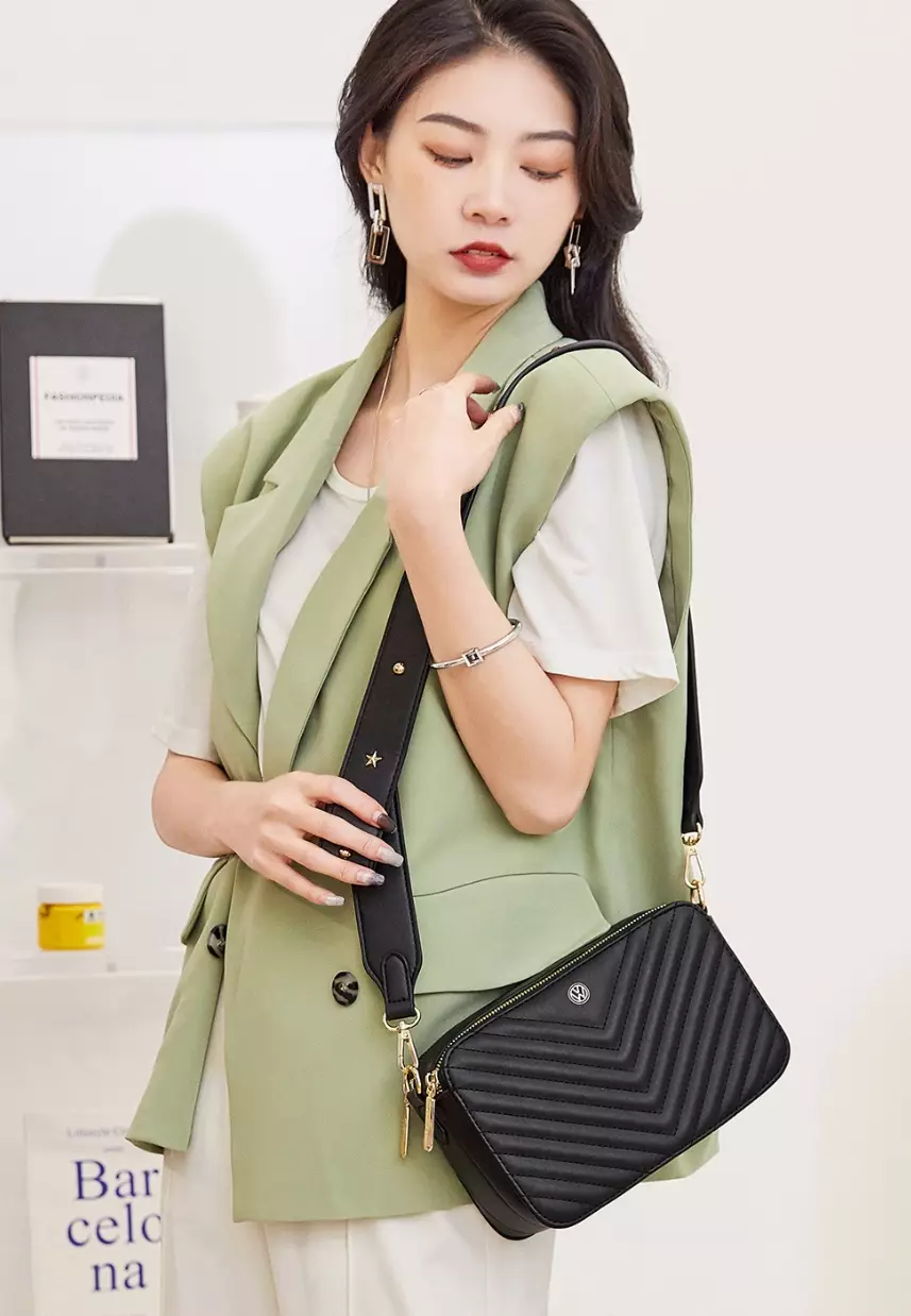 Buy Volkswagen Women s Shoulder Sling Bag Crossbody Bag Black