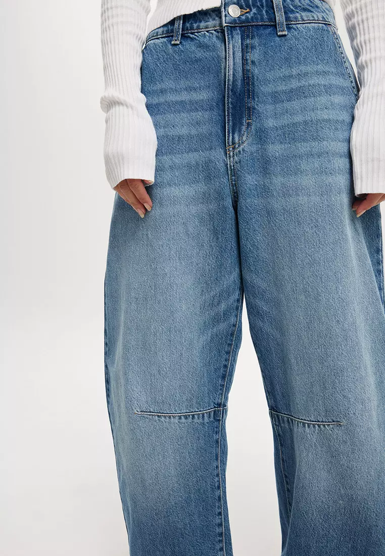 Barrel Jeans