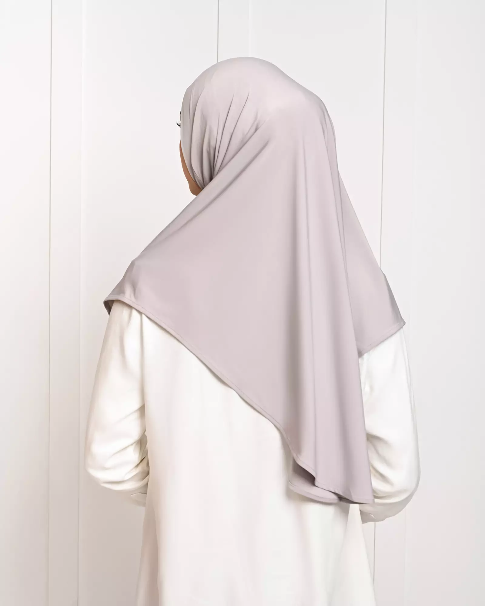 Geulis.id ADEEVA BERGO INSTANT (8 warna) Hijab - SILVER