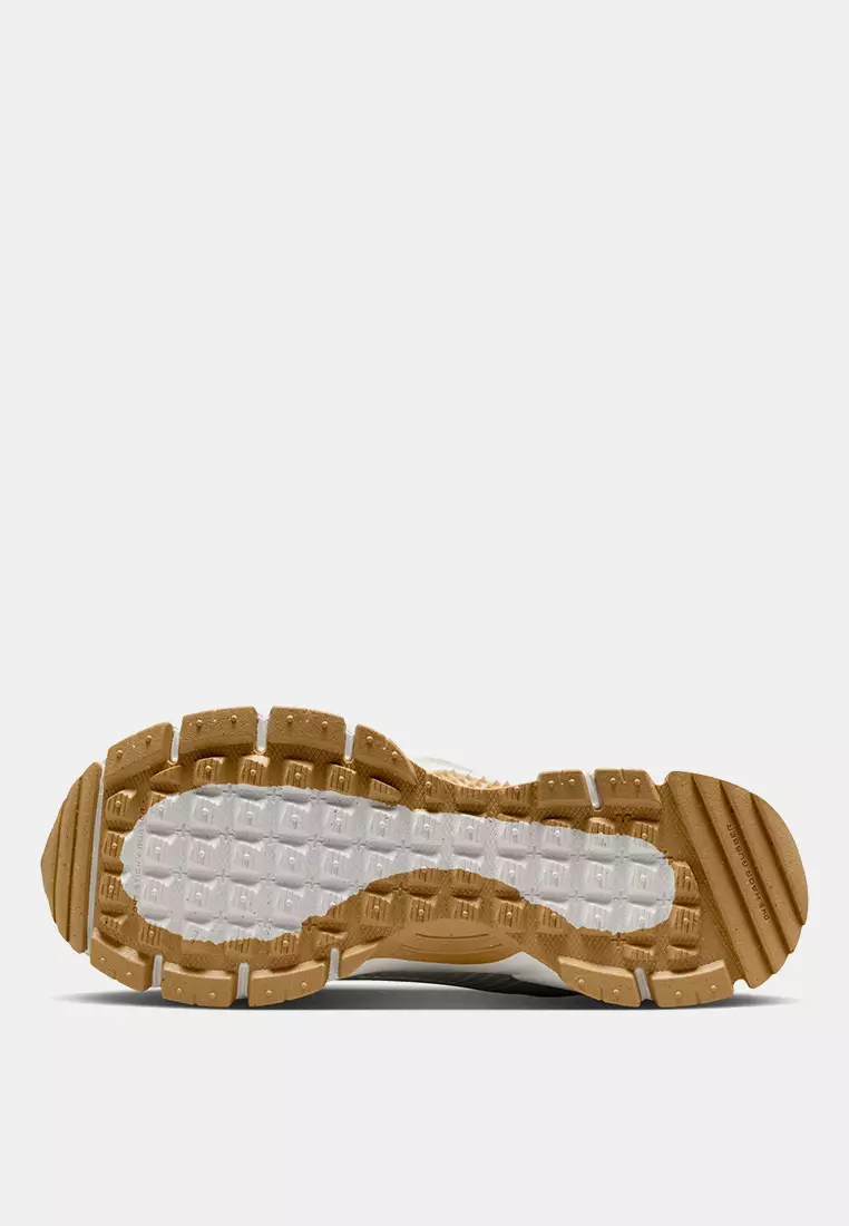 Zoom Vomero Roam Winterized Shoes