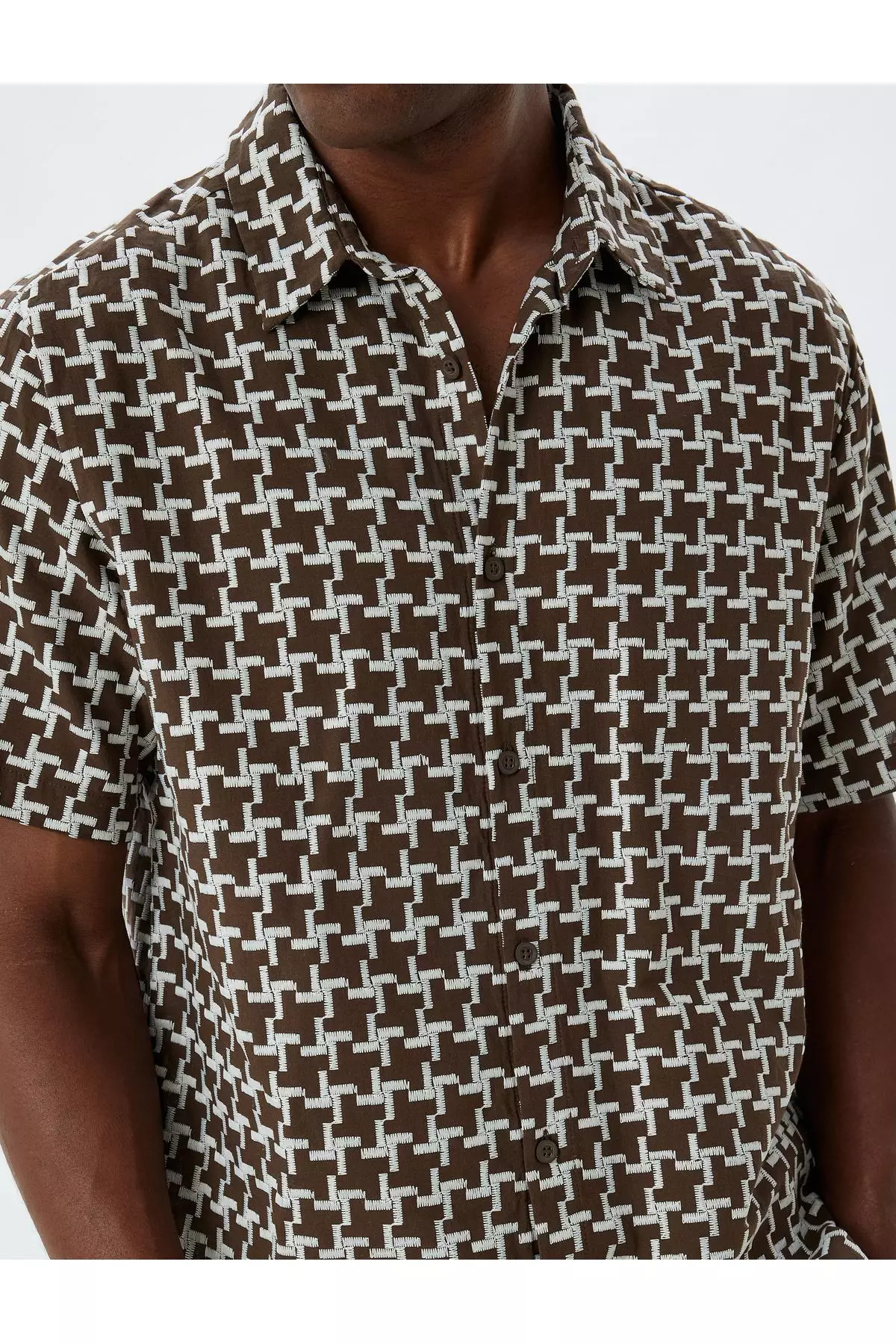 Geometric Pattern Short Sleeve Shirt