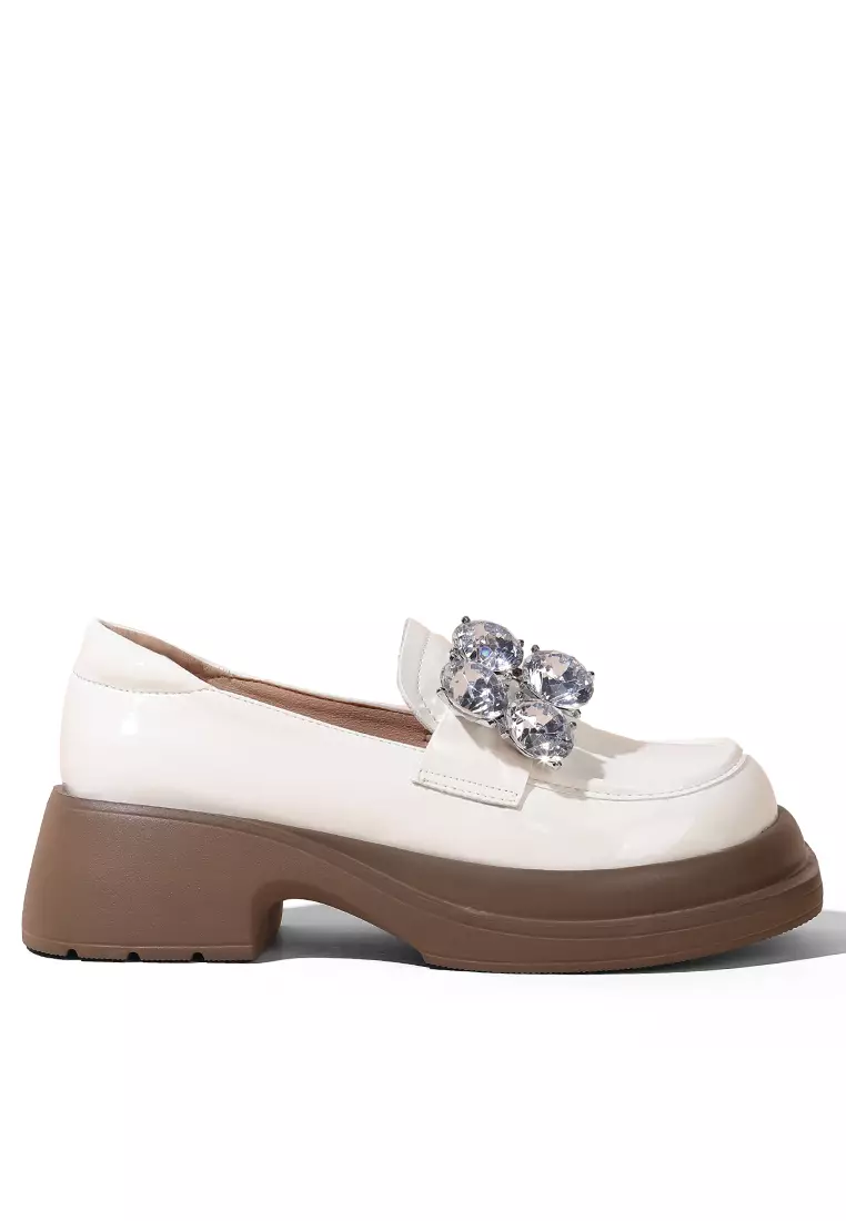 Discount on Twenty Eight Shoes  shoes - SKU: 5CM Round Toe Rhinestone Strap Loafers SB618-3
