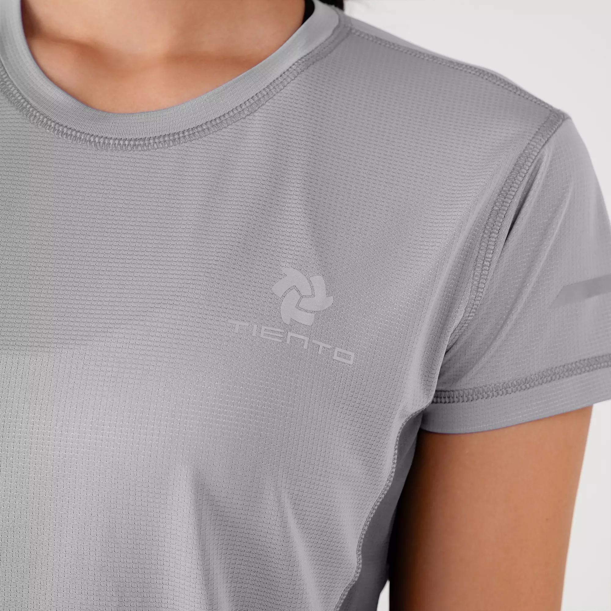 Tiento Kaos Olahraga Lari Baju Running Gym Dry Fit X-Lite Neo Wanita