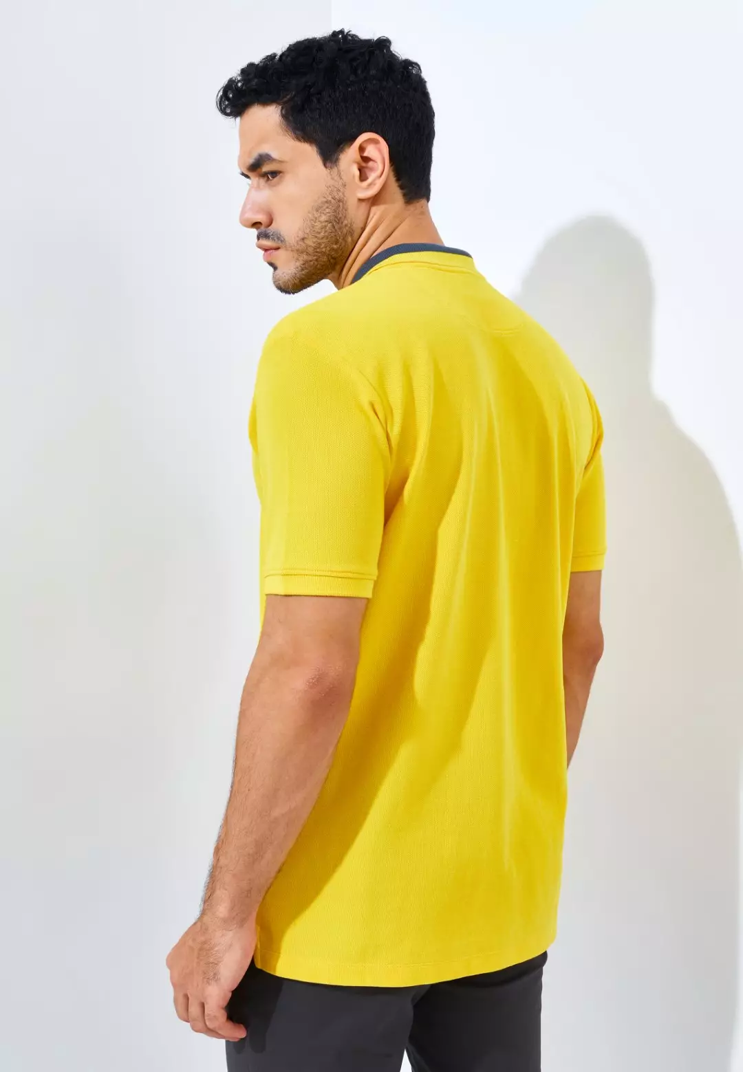 Jack Nicklaus Neo Polo Shirt Pria Regular Fit Yellow Colour Yellow